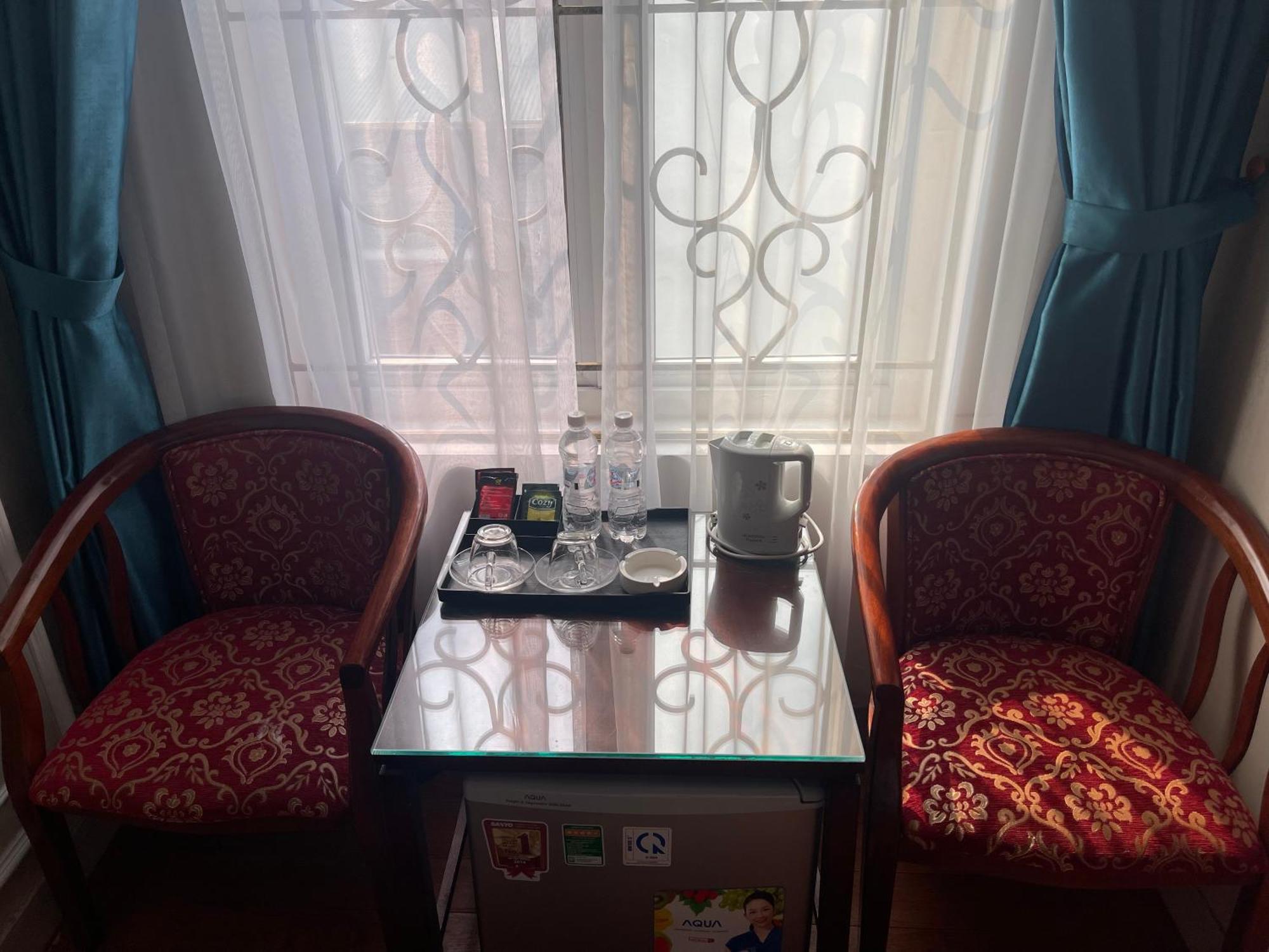 New Amely Hotel Hanoï Extérieur photo